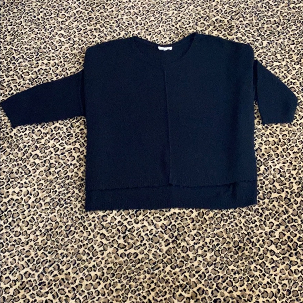 Vestique boxy sweater
